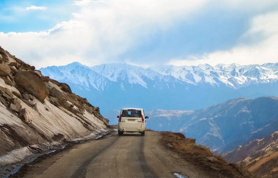 Experiencing the Best of Nature in Delhi to Leh Ladakh and back via Srinagar Road Trip - Crazy Riders