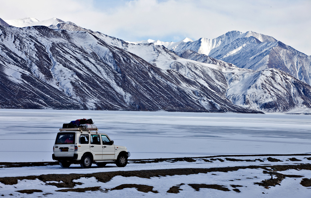 Winter Special : 5 Nights 6 Days Ladakh SUV Tour Package