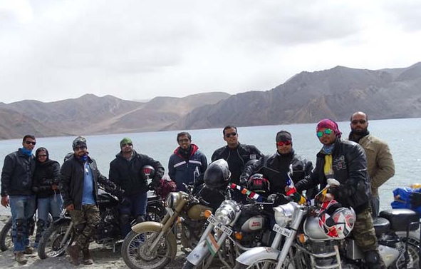 The Best Time to Visit Leh Ladakh on a Motorcycle - Crazy Riders